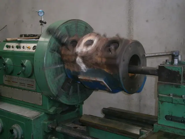 Encamisado y rectificado de cilindros 