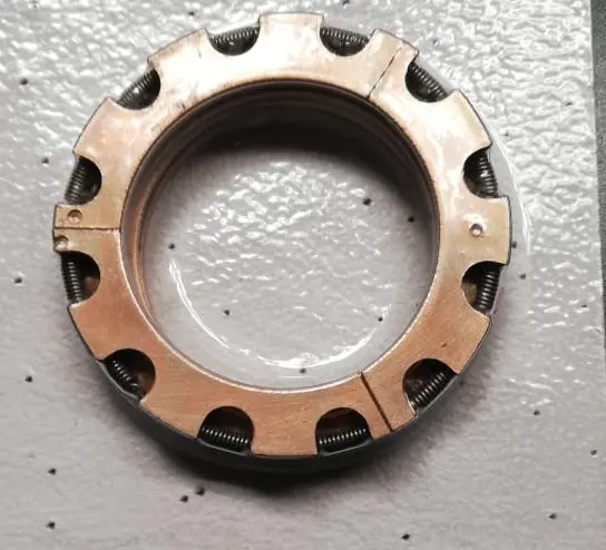 RASCADOR DE ACEITE 32 MM 